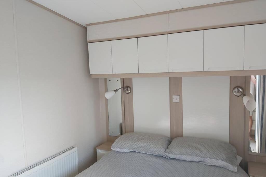 8 Berth Caravan At Parkdean Camber Sands Luaran gambar
